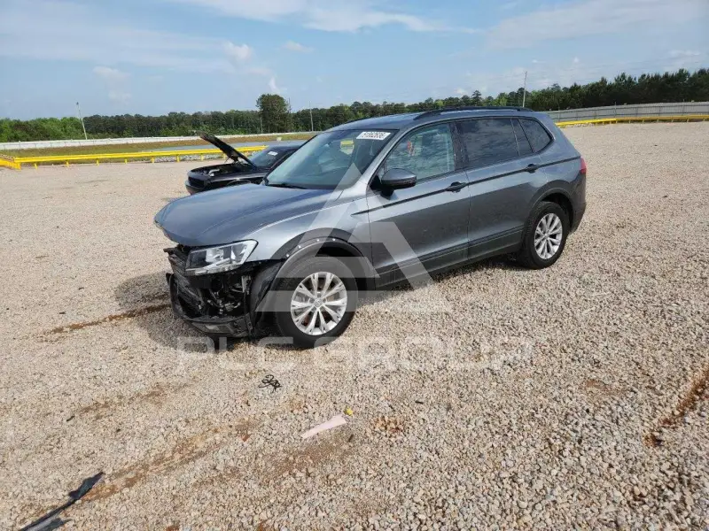 2018 Volkswagen Tiguan фото