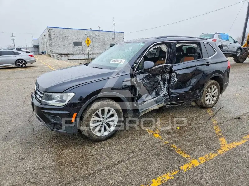2018 Volkswagen Tiguan фото