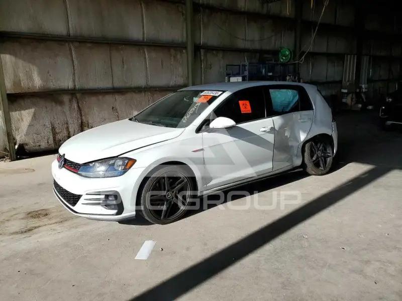 2018 Volkswagen GTI фото