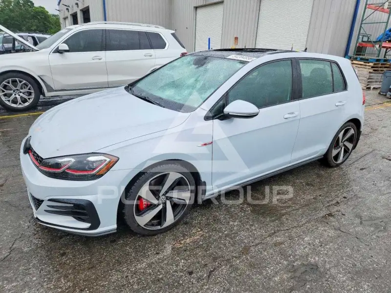 2018 Volkswagen GTI фото