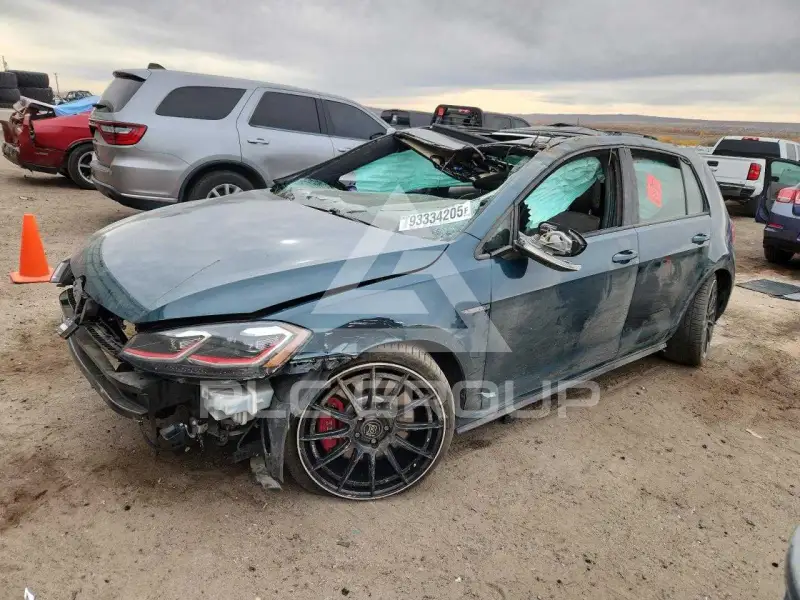 2018 Volkswagen GTI фото