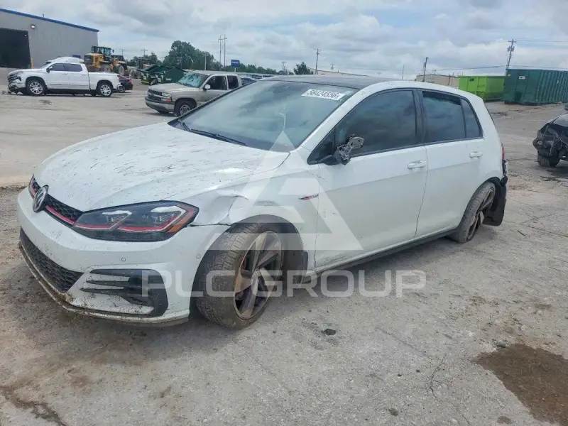 2018 Volkswagen GTI photo