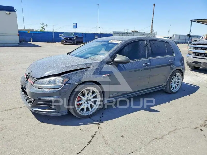 2018 Volkswagen GTI фото
