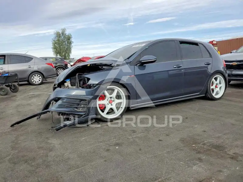 2018 Volkswagen GTI фото