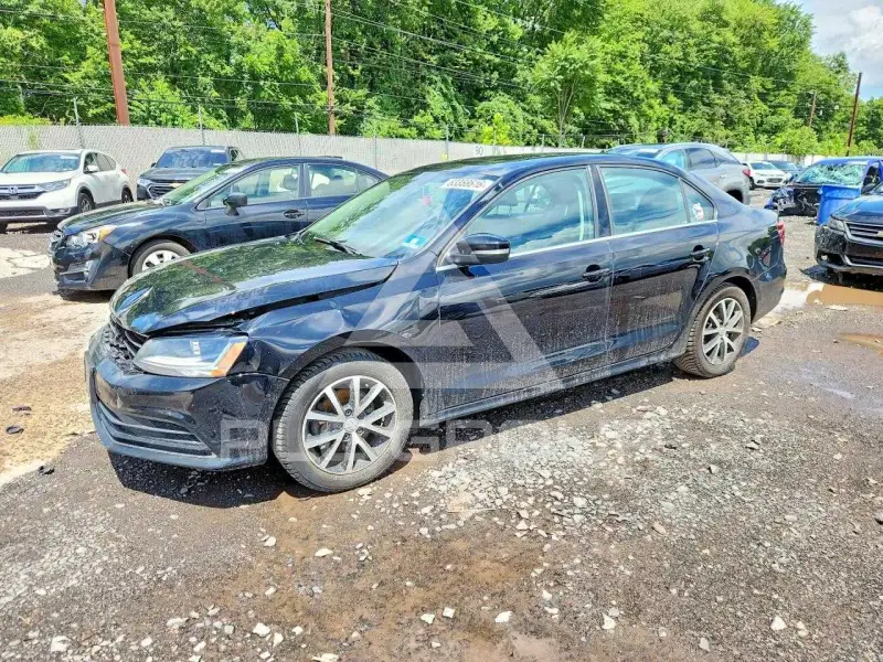 2018 Volkswagen Jetta фото