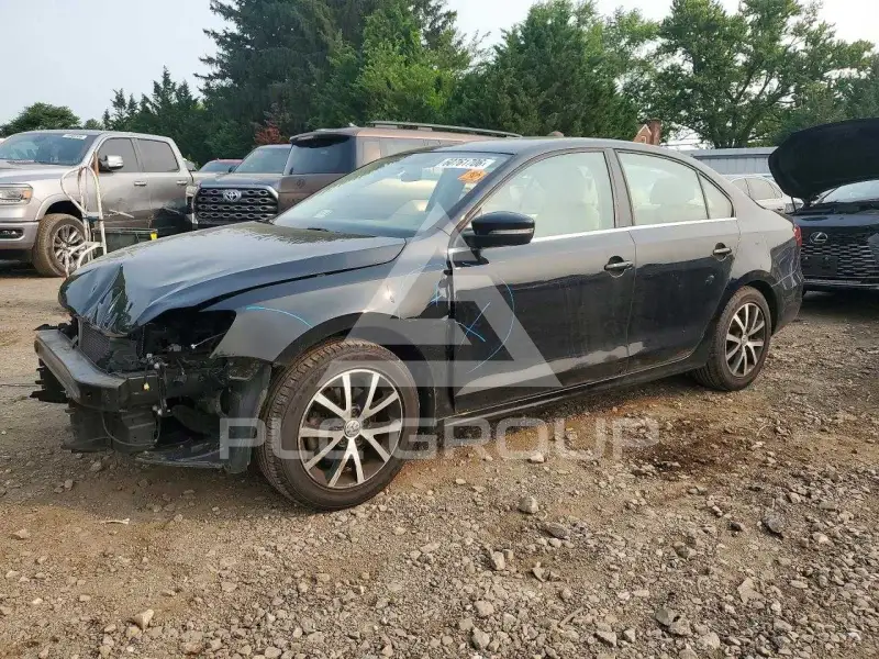 2018 Volkswagen Jetta photo