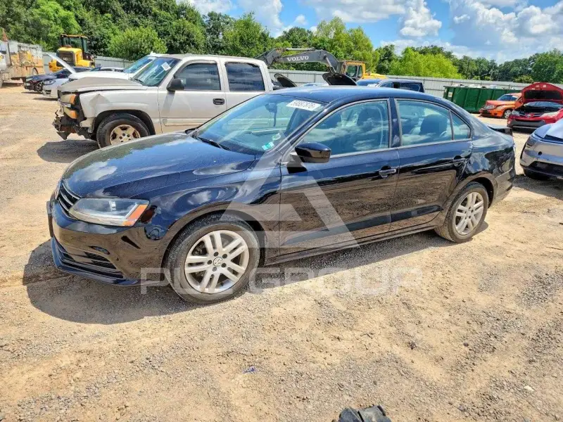 2018 Volkswagen Jetta photo