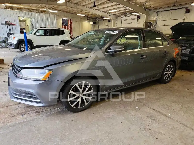 2018 Volkswagen Jetta photo