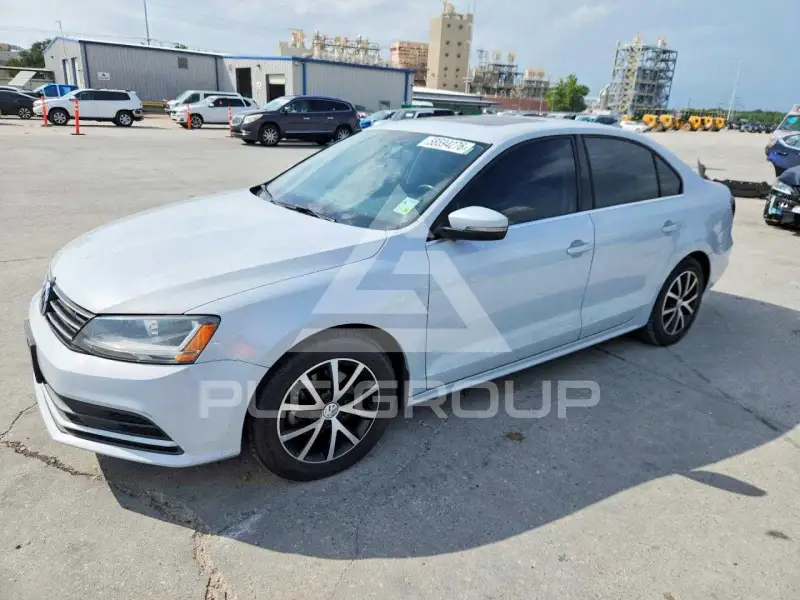 2018 Volkswagen Jetta фото
