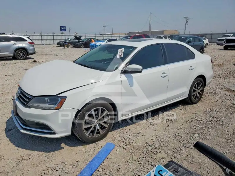 2018 Volkswagen Jetta фото