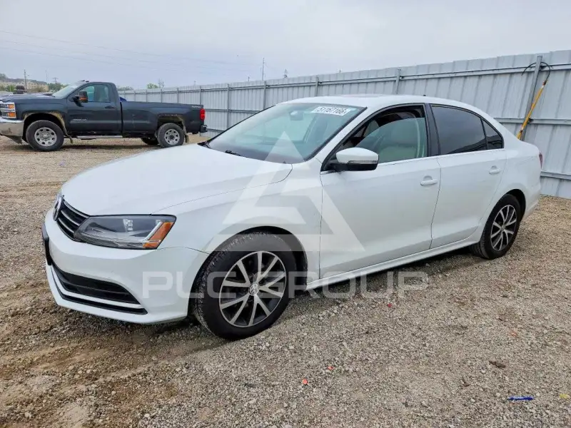 2018 Volkswagen Jetta фото