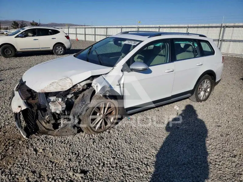 2018 Volkswagen GOLF фото