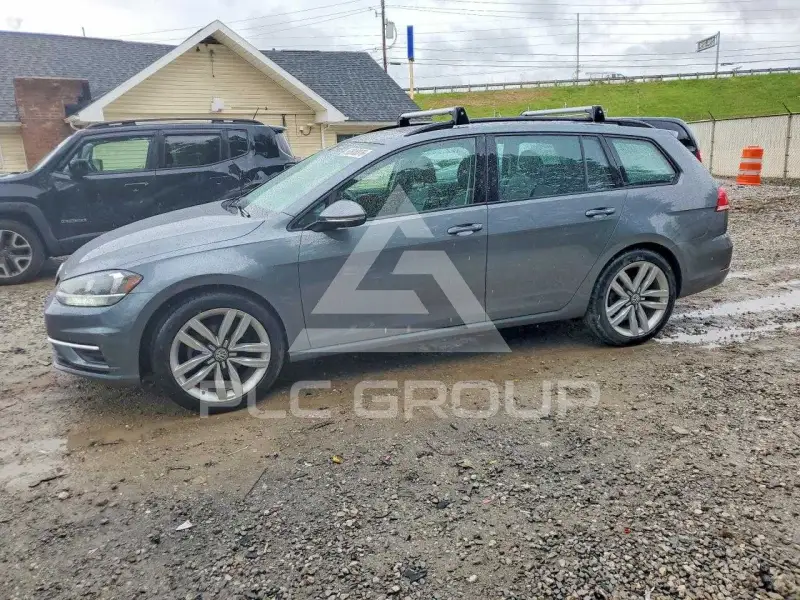 2018 Volkswagen GOLF фото