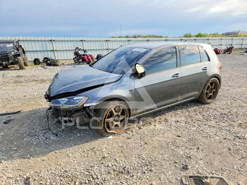 2018 Volkswagen GOLF фото