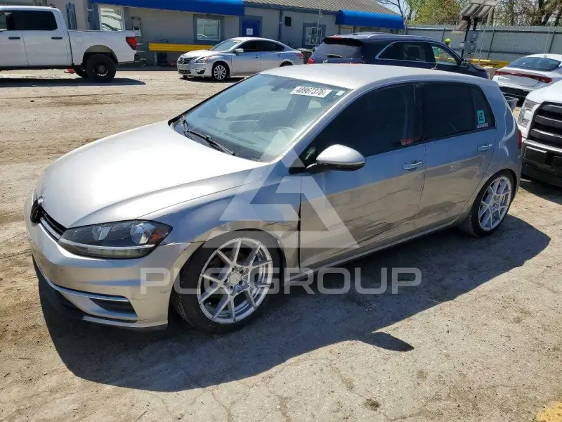 2018 Volkswagen GOLF фото