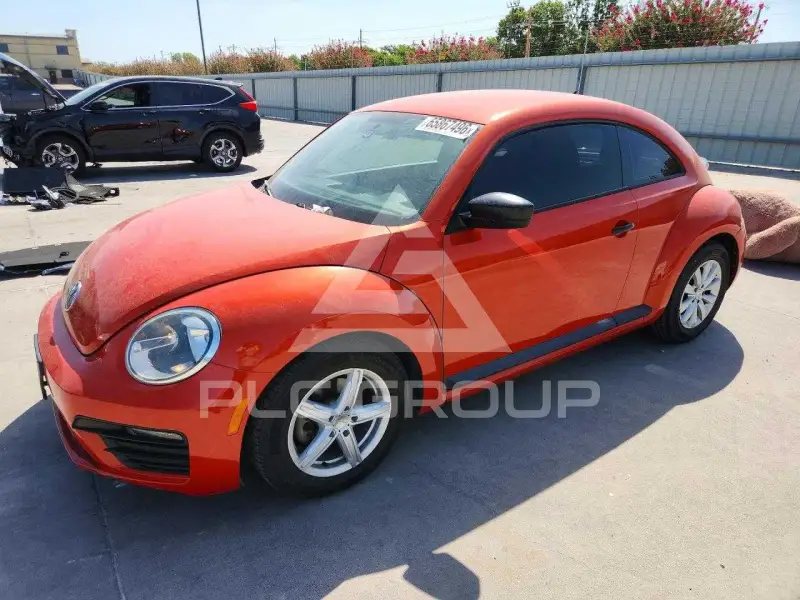 2018 Volkswagen BEETLE фото