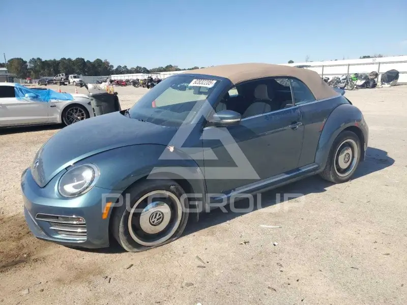 2018 Volkswagen BEETLE фото