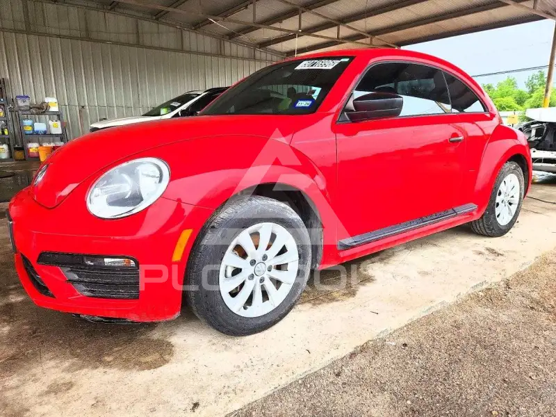 2018 Volkswagen BEETLE фото