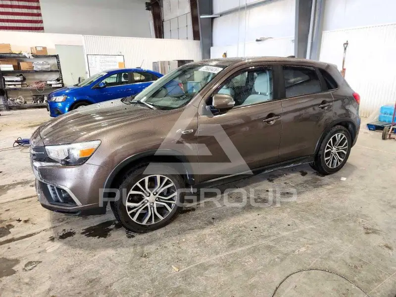 2019 Mitsubishi OUTLANDER фото