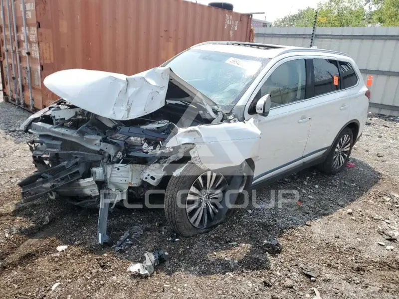 2019 Mitsubishi OUTLANDER photo