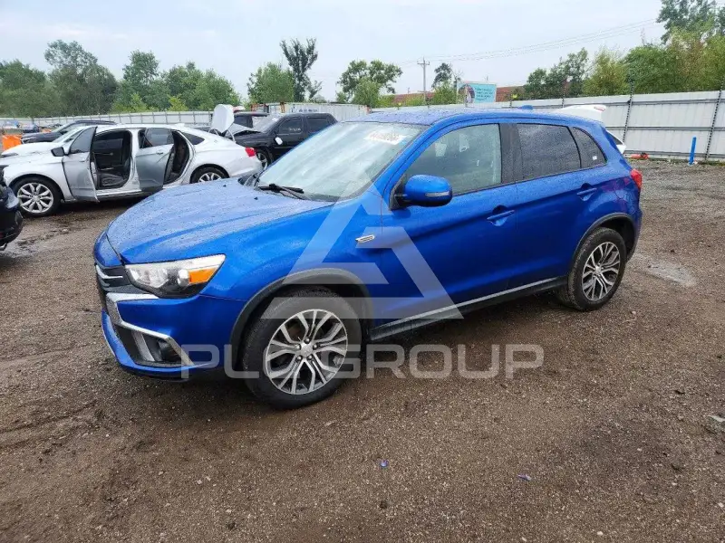 2019 Mitsubishi OUTLANDER photo