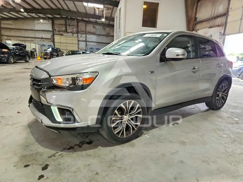 2019 Mitsubishi OUTLANDER фото