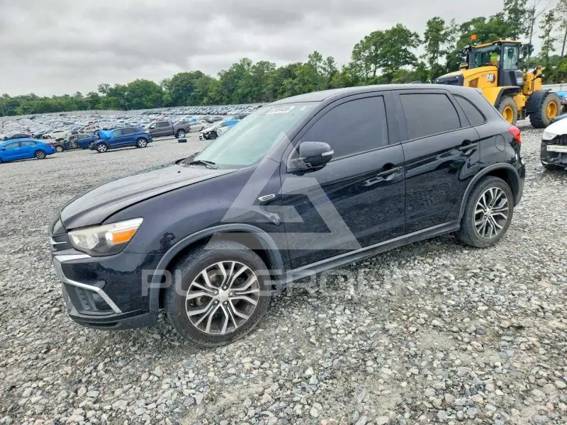 2019 Mitsubishi OUTLANDER photo