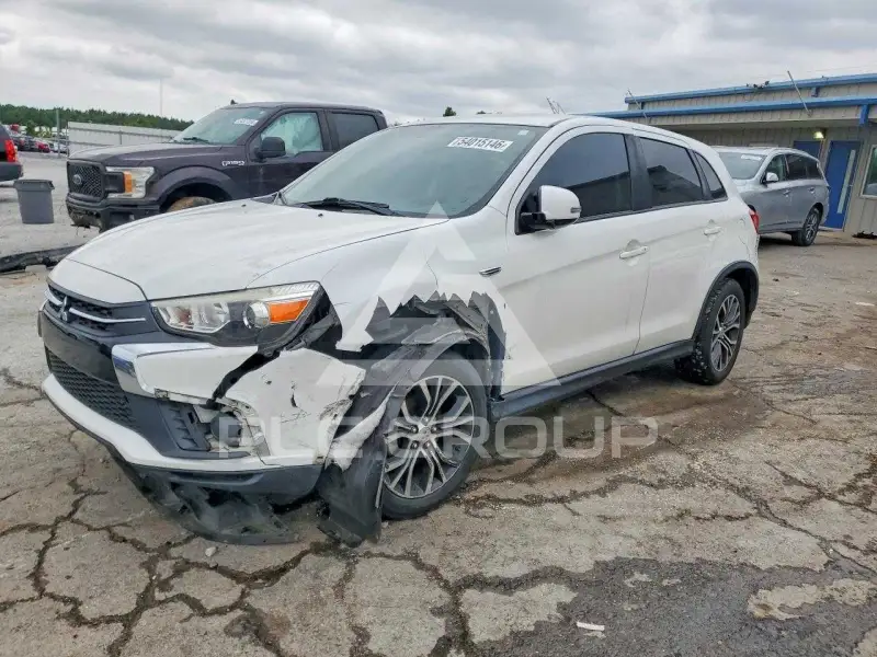 2019 Mitsubishi OUTLANDER photo
