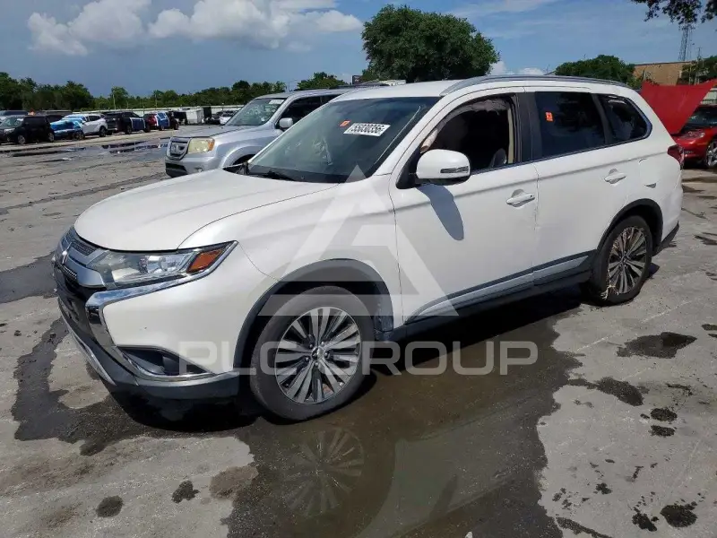 2019 Mitsubishi OUTLANDER фото