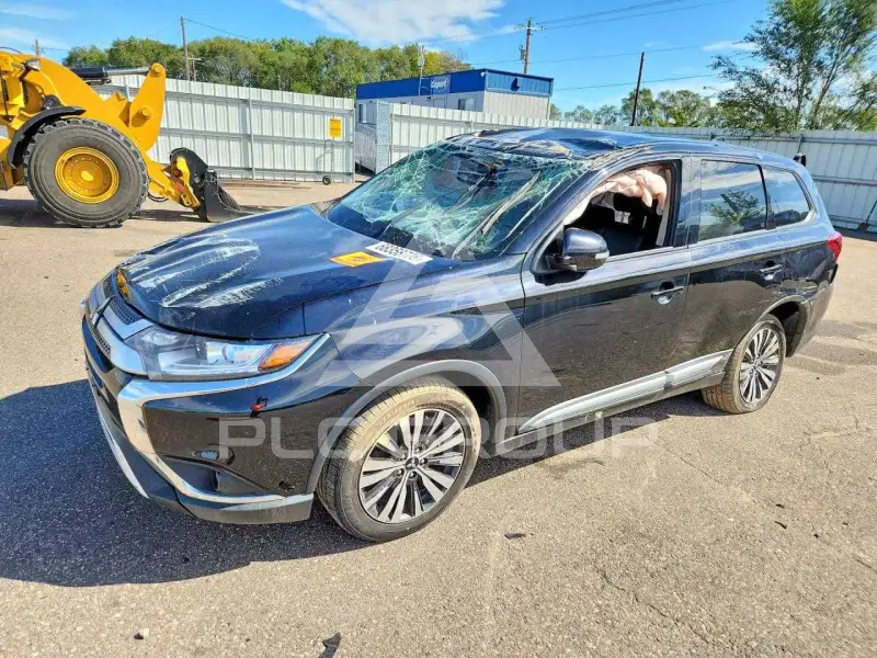 2019 Mitsubishi OUTLANDER photo