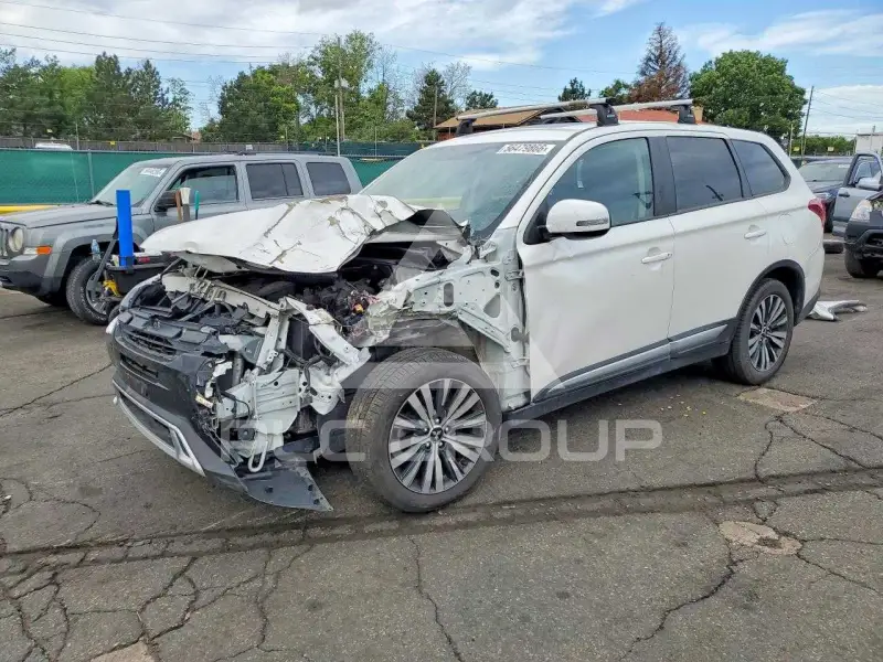 2019 Mitsubishi OUTLANDER фото