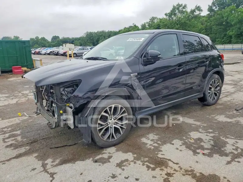 2019 Mitsubishi OUTLANDER photo