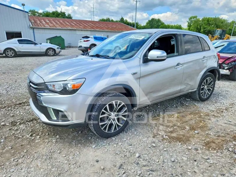 2019 Mitsubishi OUTLANDER фото