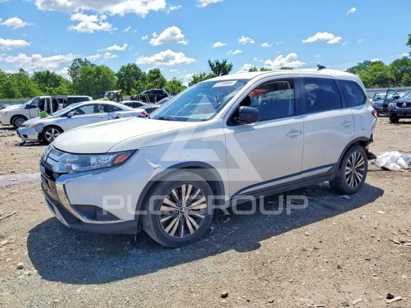 2019 Mitsubishi OUTLANDER фото