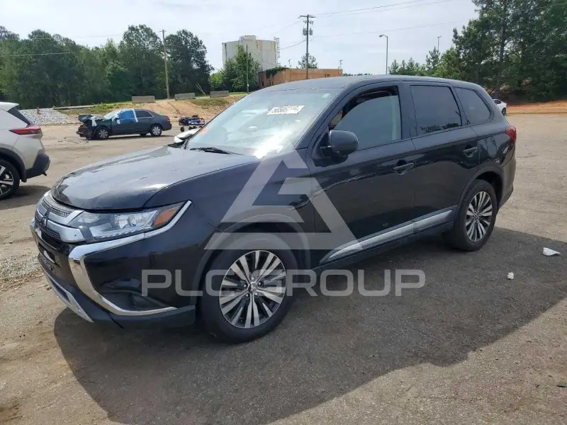 2019 Mitsubishi OUTLANDER photo