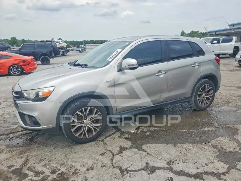 2019 Mitsubishi OUTLANDER фото