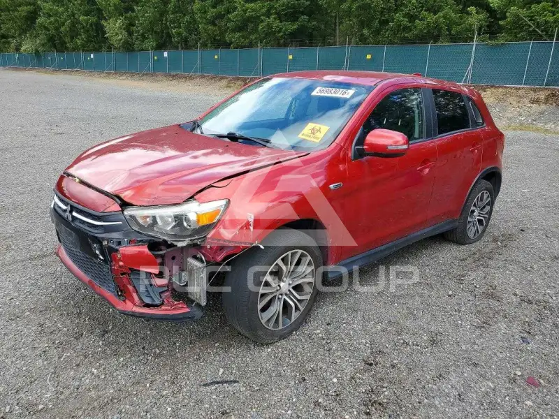 2019 Mitsubishi OUTLANDER photo