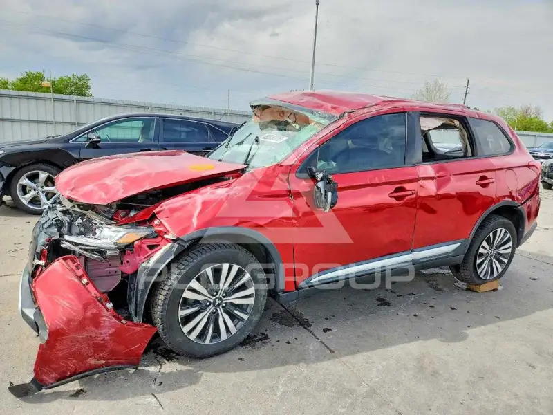 2019 Mitsubishi OUTLANDER photo