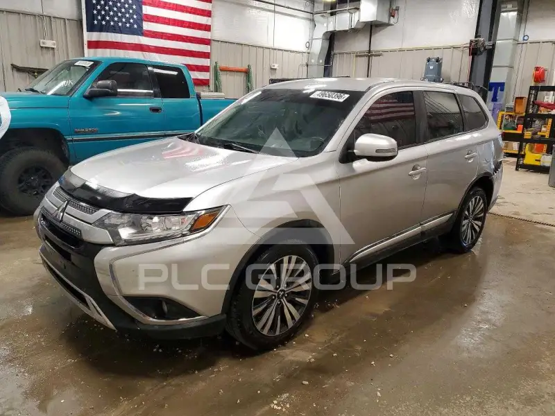 2019 Mitsubishi OUTLANDER фото