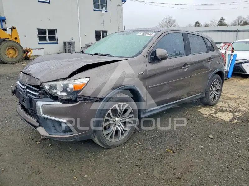 2019 Mitsubishi OUTLANDER photo