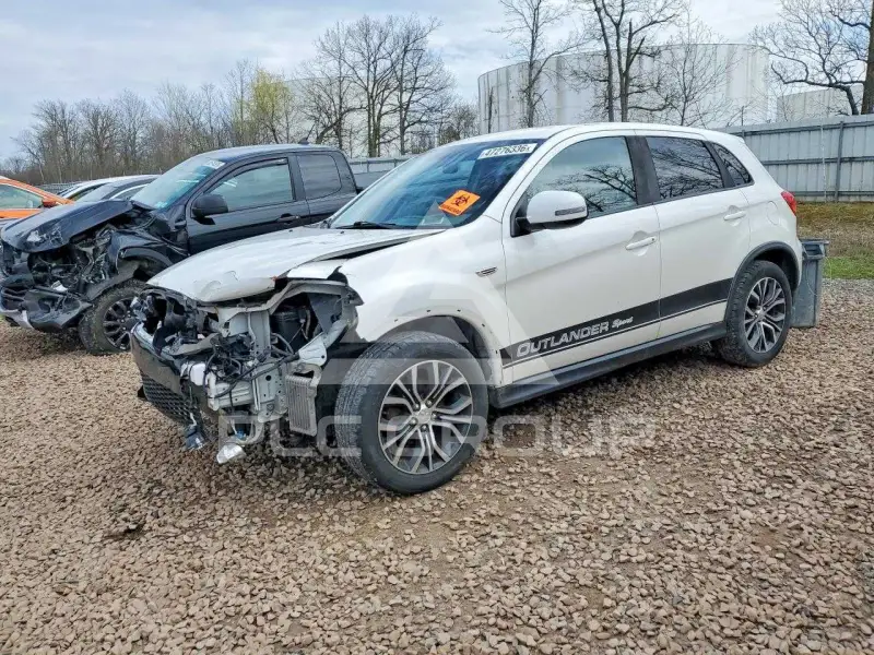 2019 Mitsubishi OUTLANDER фото