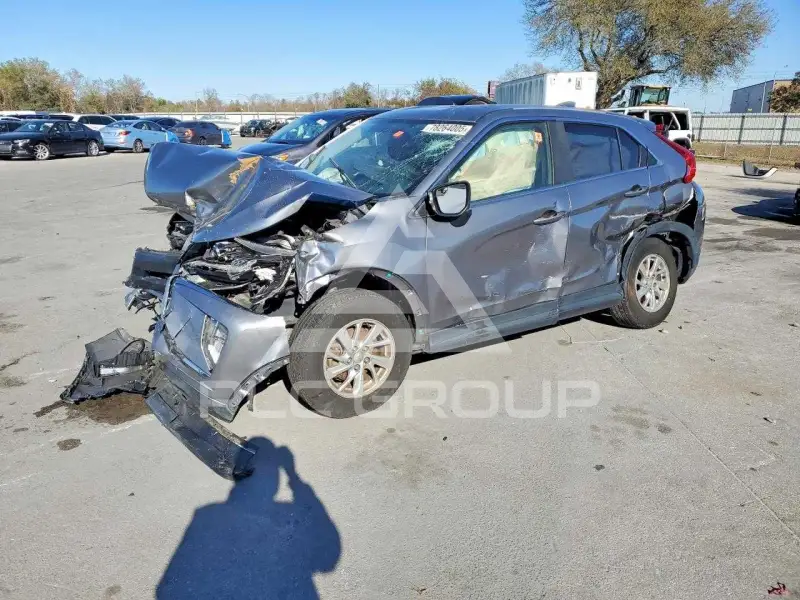 2019 Mitsubishi  фото