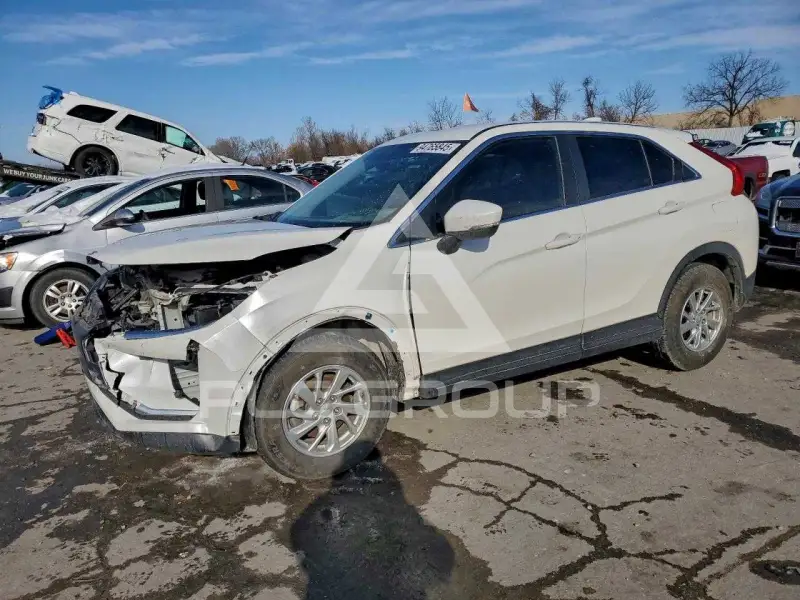 2019 Mitsubishi ECLIPSE photo