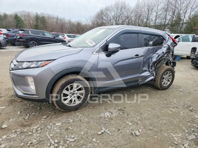 2019 Mitsubishi ECLIPSE фото