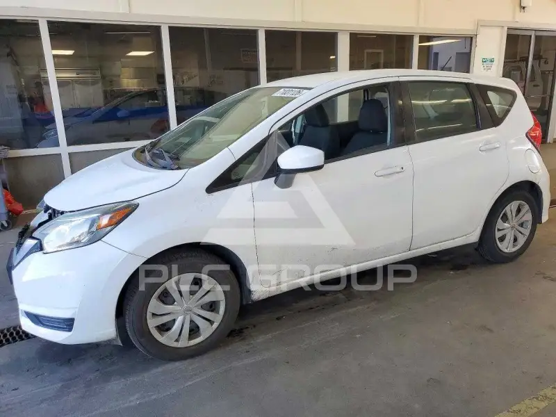 2019 Nissan VERSA фото
