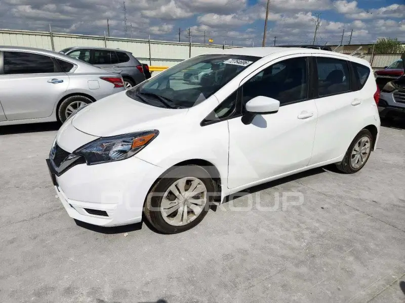 2019 Nissan VERSA фото