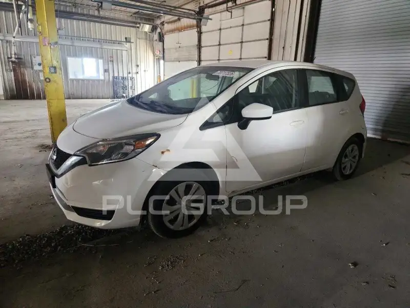 2019 Nissan VERSA фото