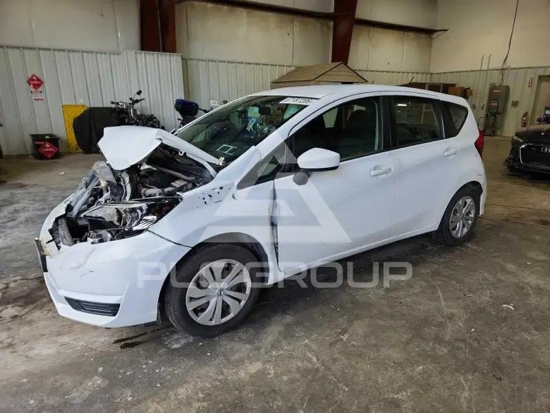 2019 Nissan VERSA фото