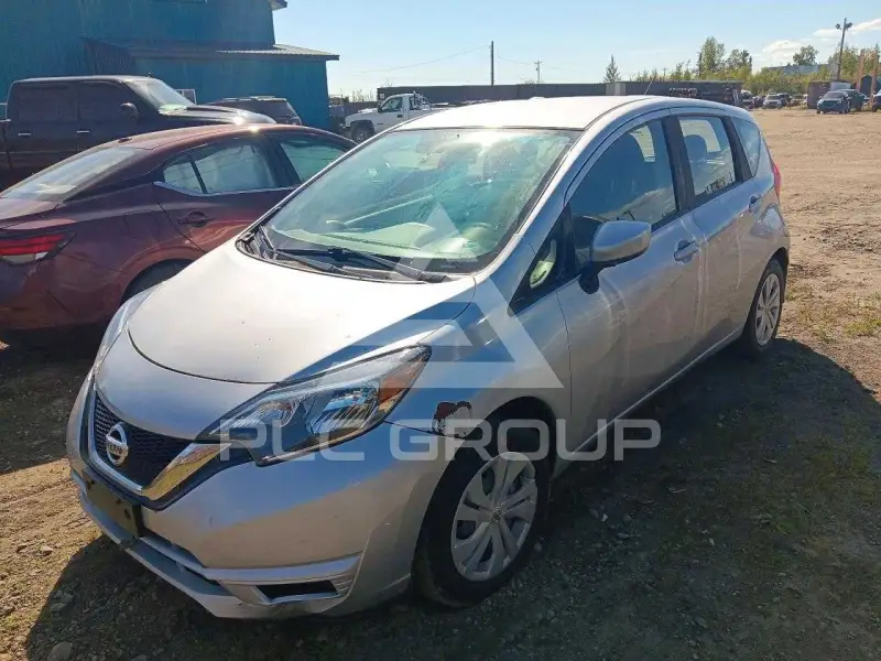 2019 Nissan VERSA photo