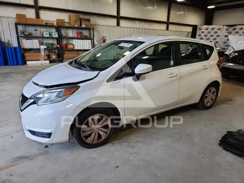 2019 Nissan VERSA фото